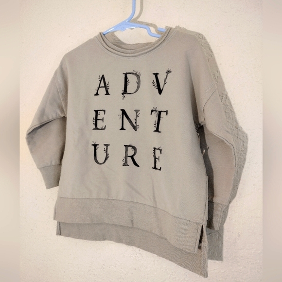 Rylee and Cru Adventure Sweatshirt - Picture 3 of 5